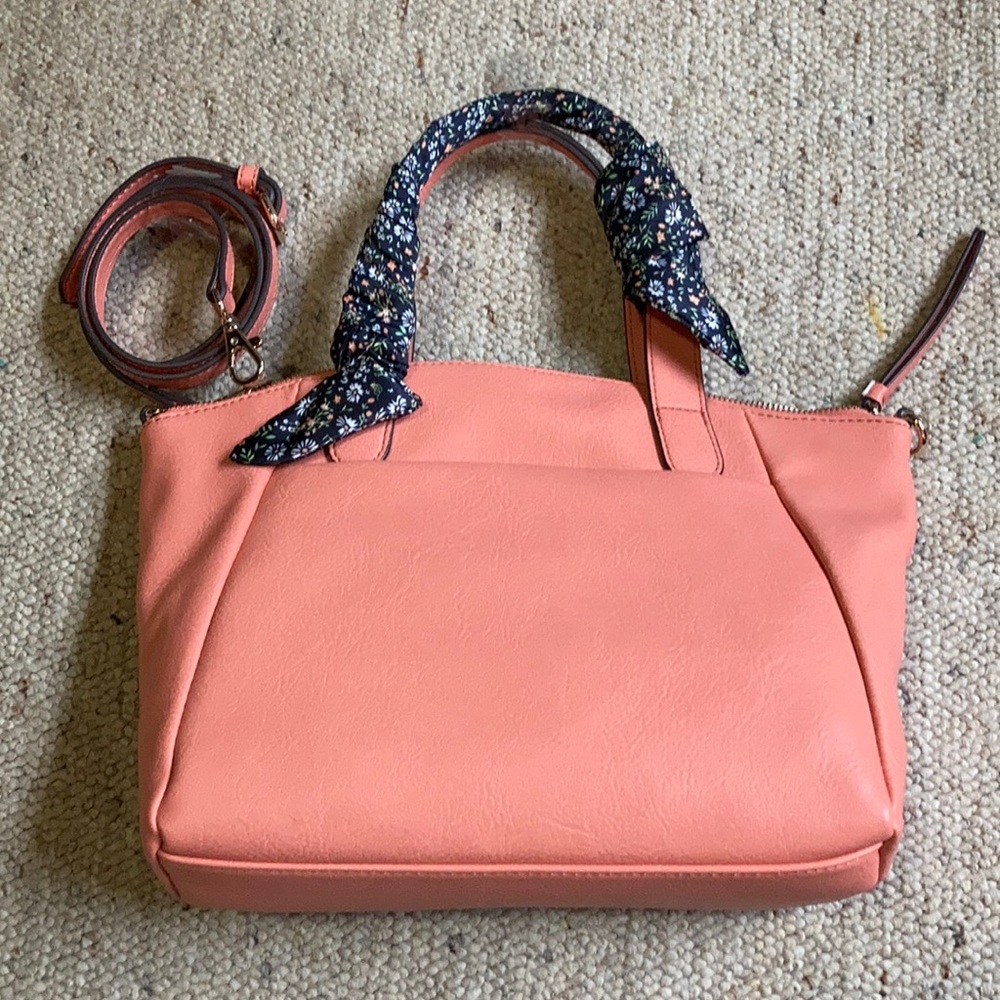 Perry Satchel